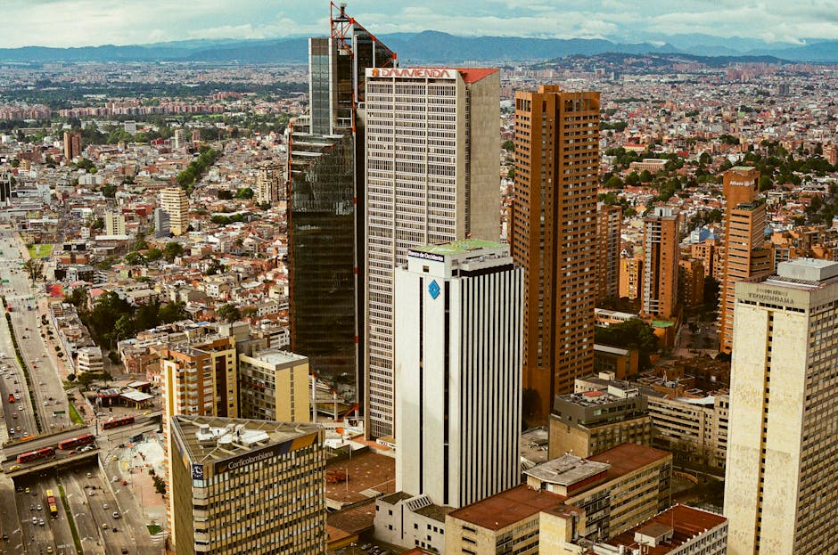 abogado Nisimblat oil gas Bogotá Colombia